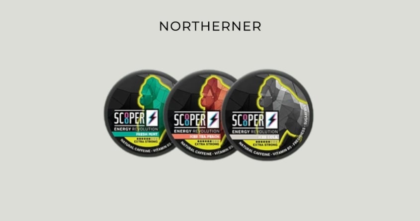 Scooper Energy Koffein-Snus auf grauem Hintergrund