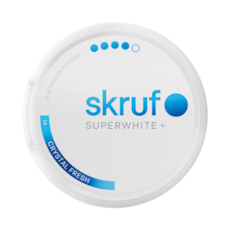 Skruf Superwhite Crystal Fresh Xtra Strong